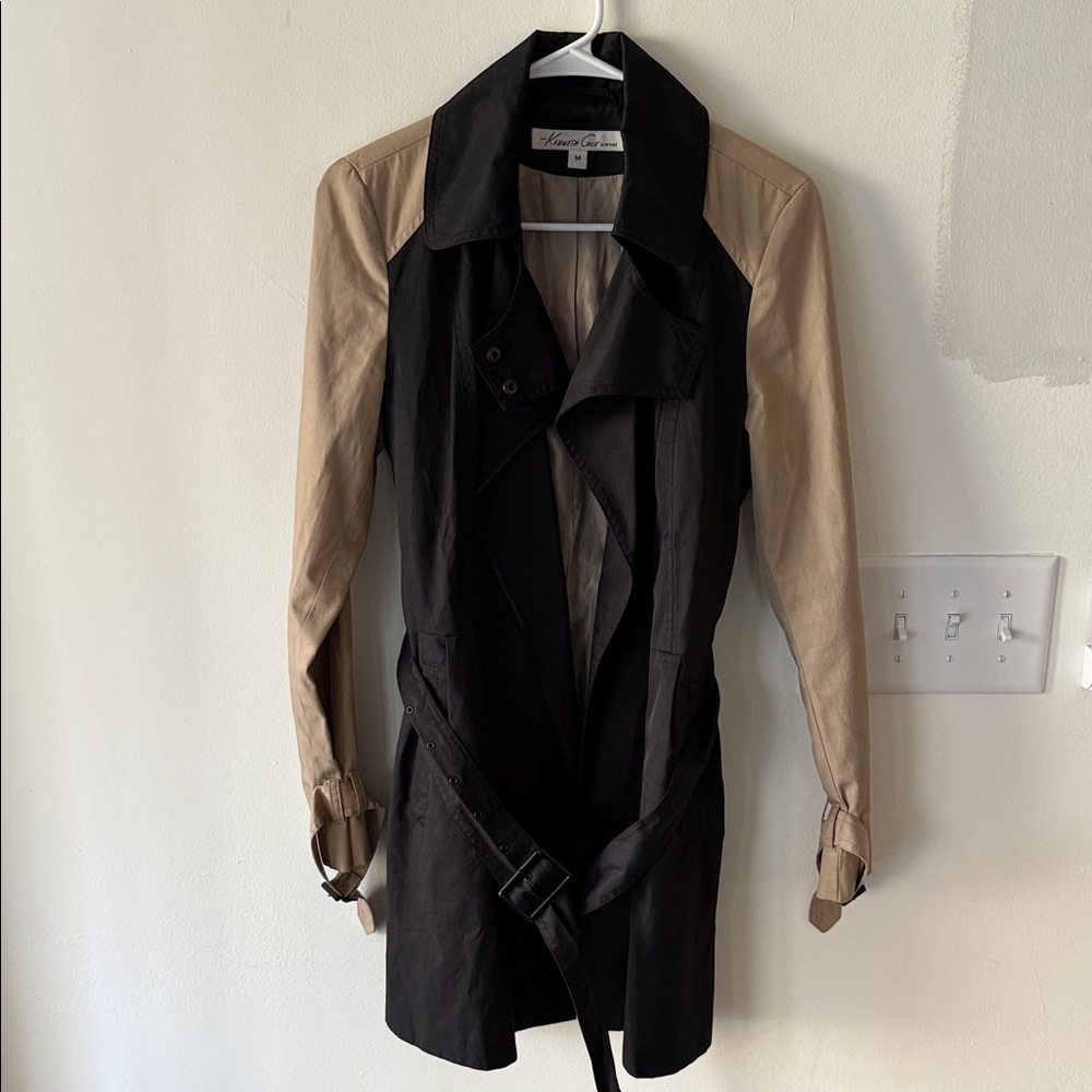 Kenneth Cole Classic Black and Tan Two Tone Trench Coat